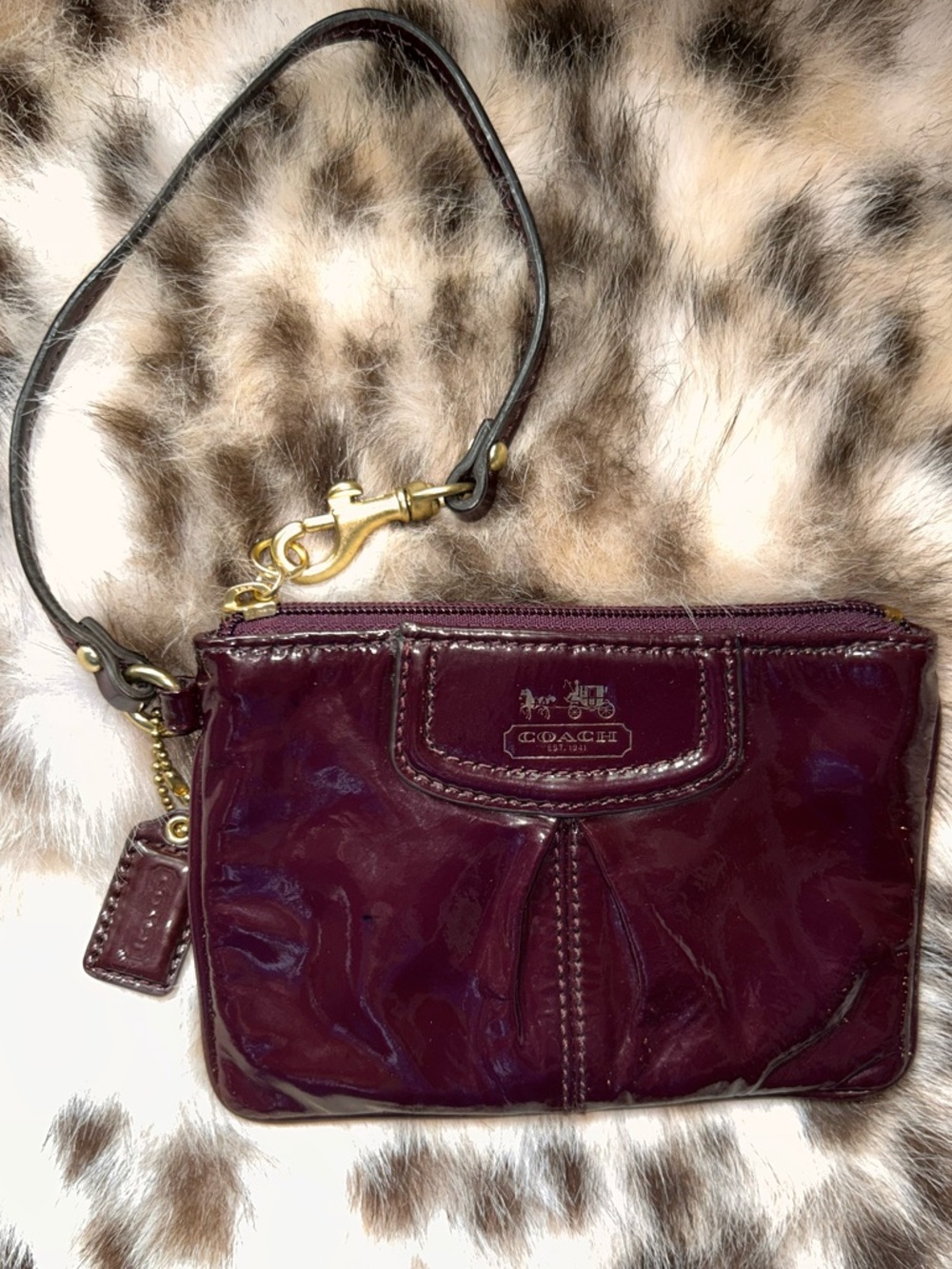 Coach Y2K Wristlet in Plum Shiny Patent Leather - Picture 2 of 11